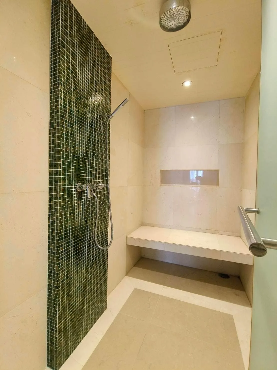 Property photos for State Tower
