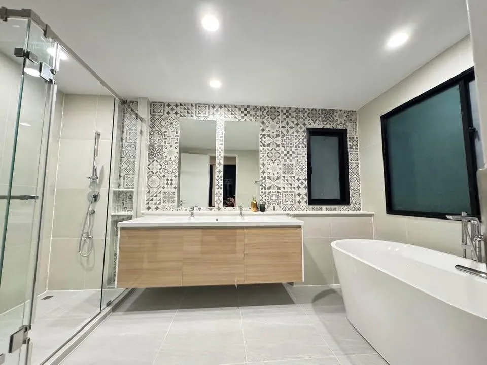Property photos for Burasiri Panya Indra