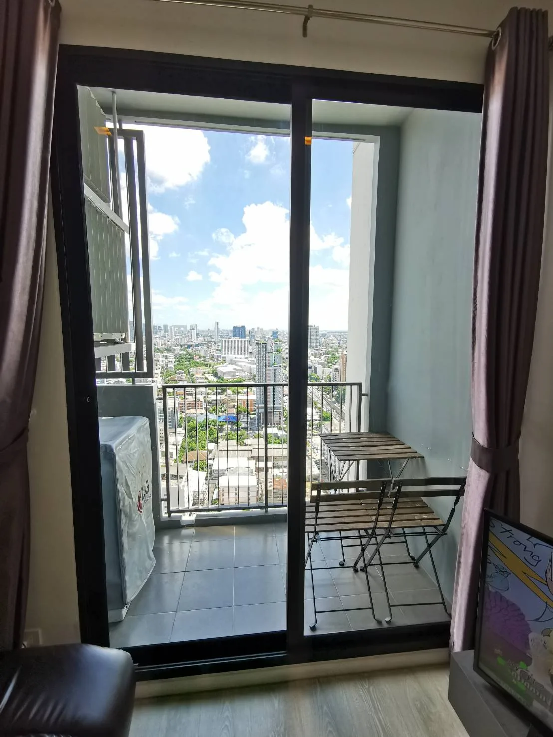 Property photos for Quinn Condo Ratchada