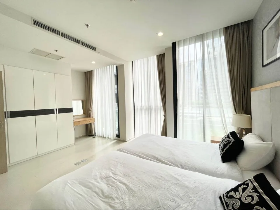 Property photos for Noble Ploenchit