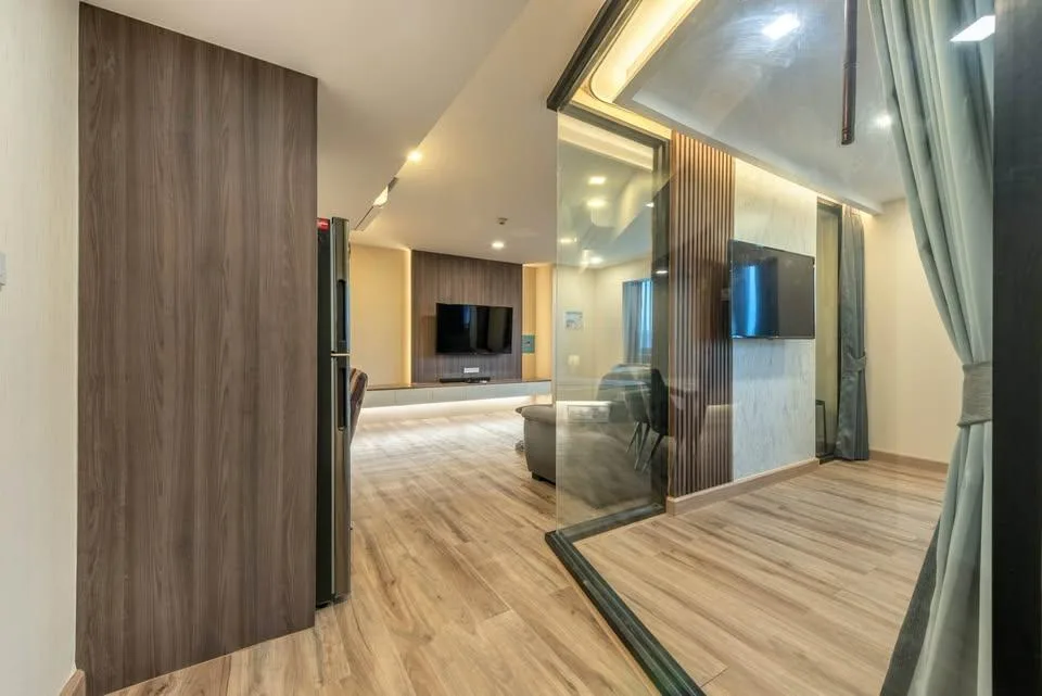 Property photos for Omni Tower Sukhumvit Nana