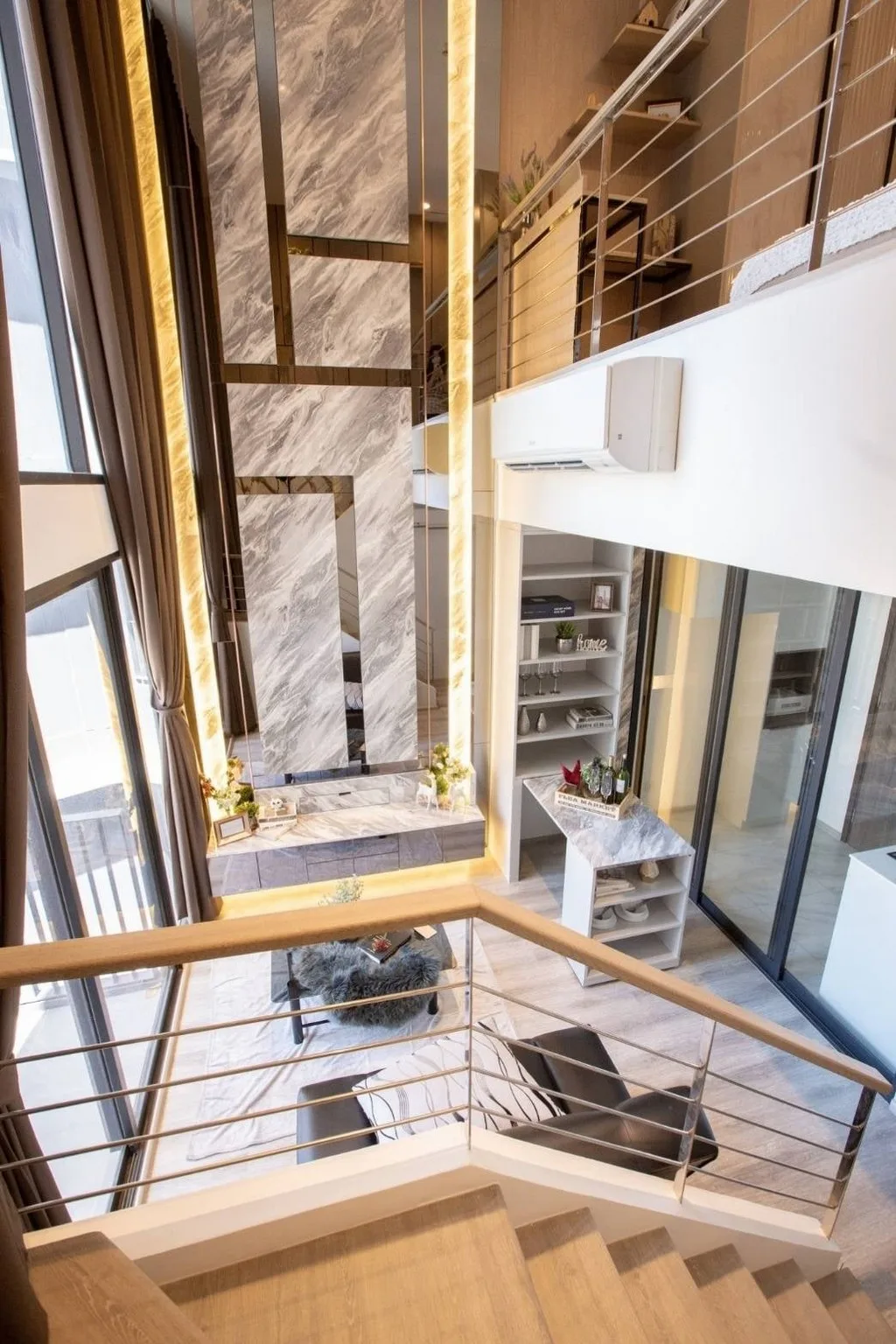 Property photos for Ideo Mobi Asoke