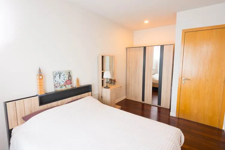 Property photos for Circle Condominium