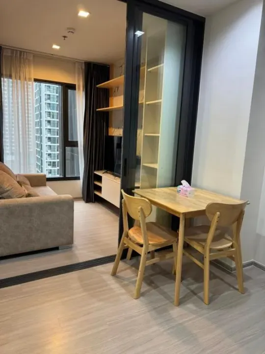 Property photos for Life Asoke Hype