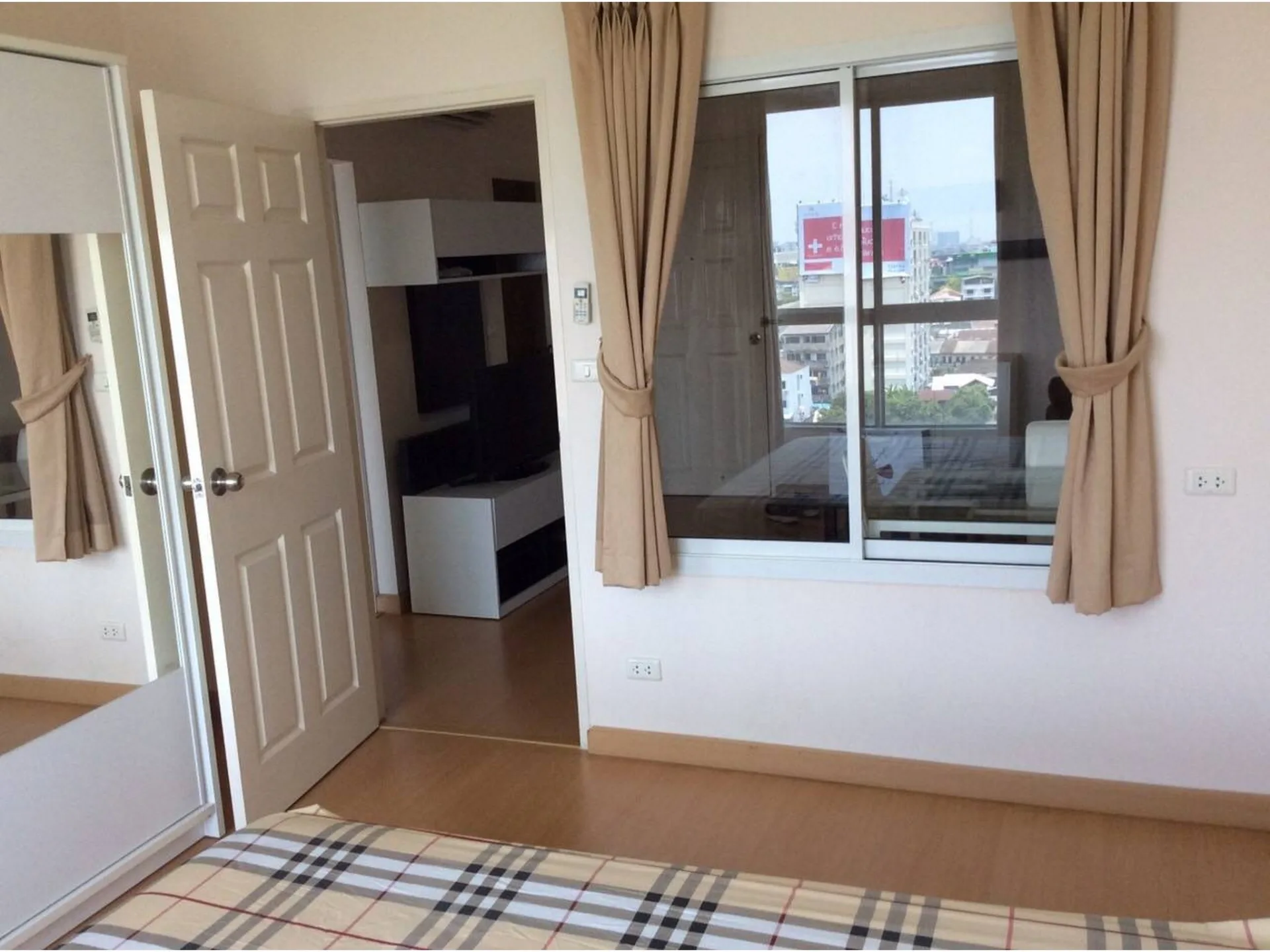Property photos for Life @ BTS Tha - Phra