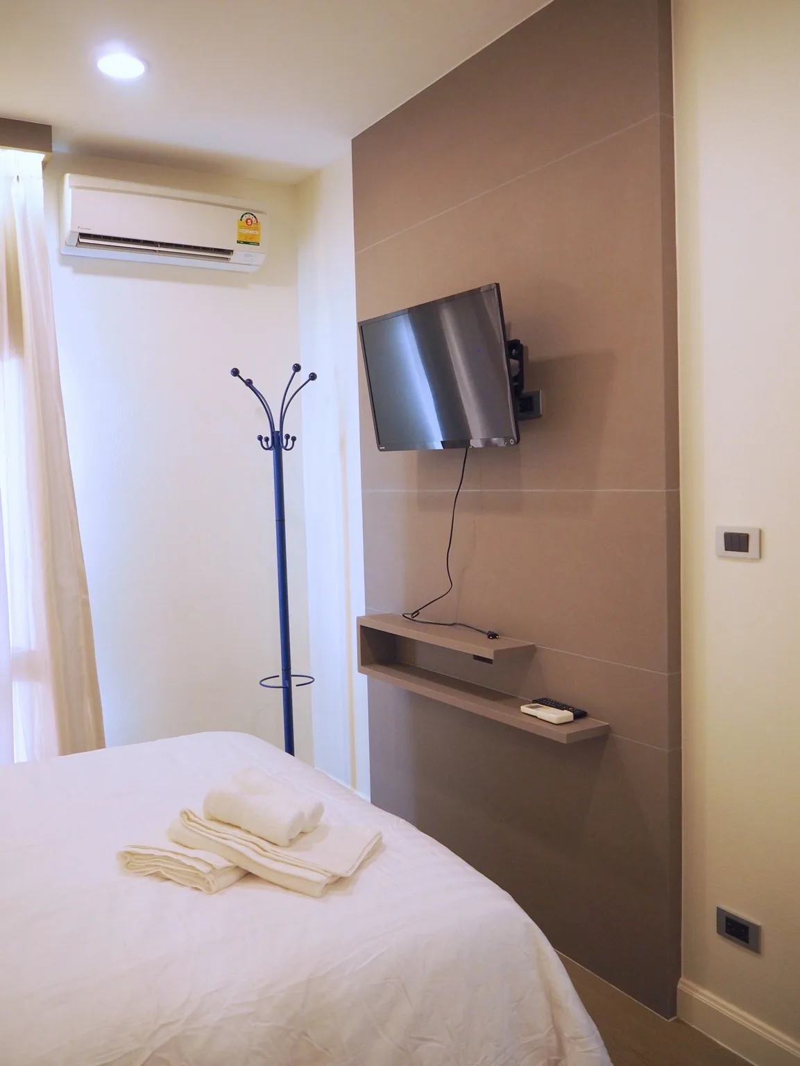 Property photos for The Crest Sukhumvit 34