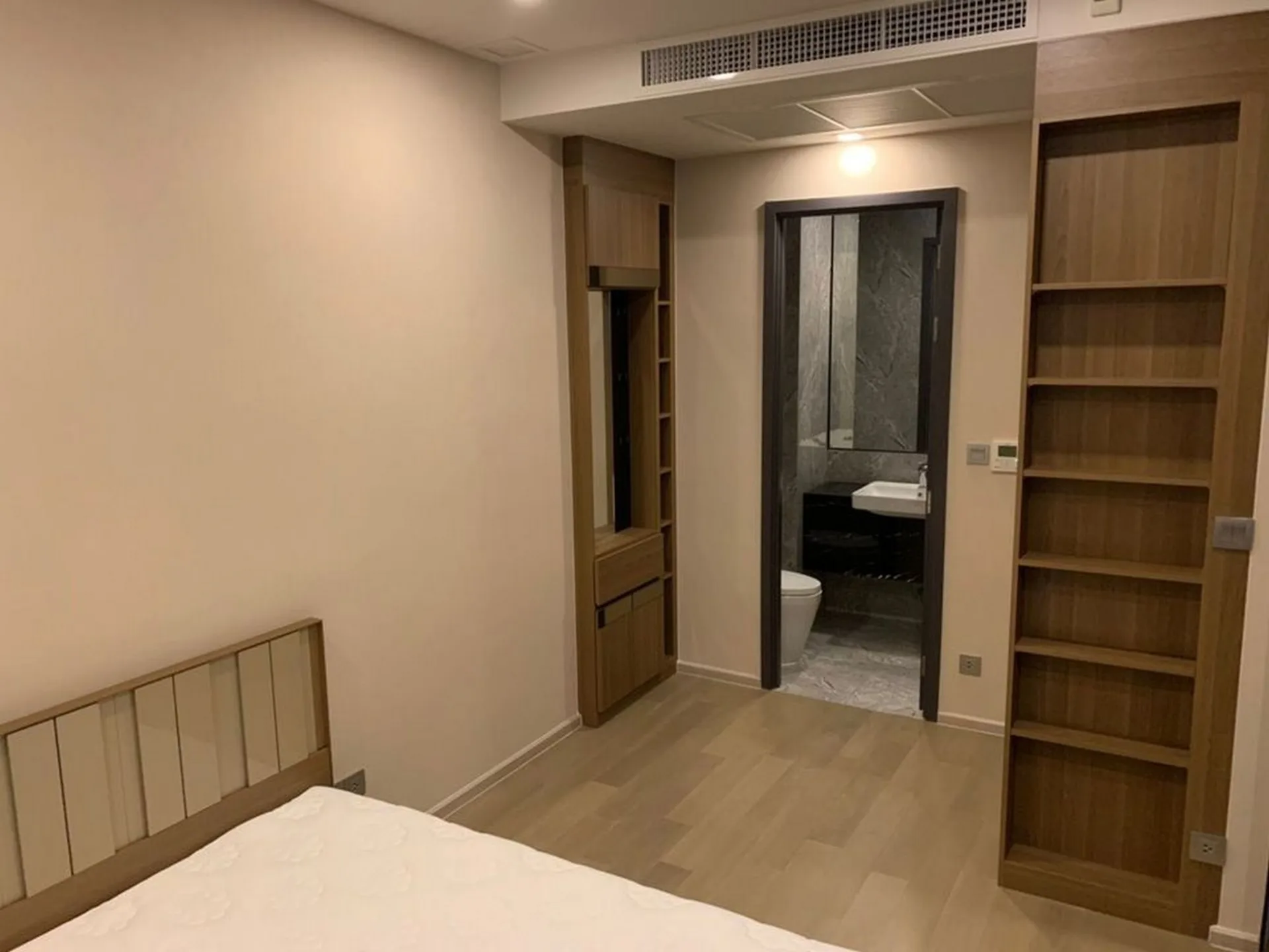 Property photos for Ashton Asoke