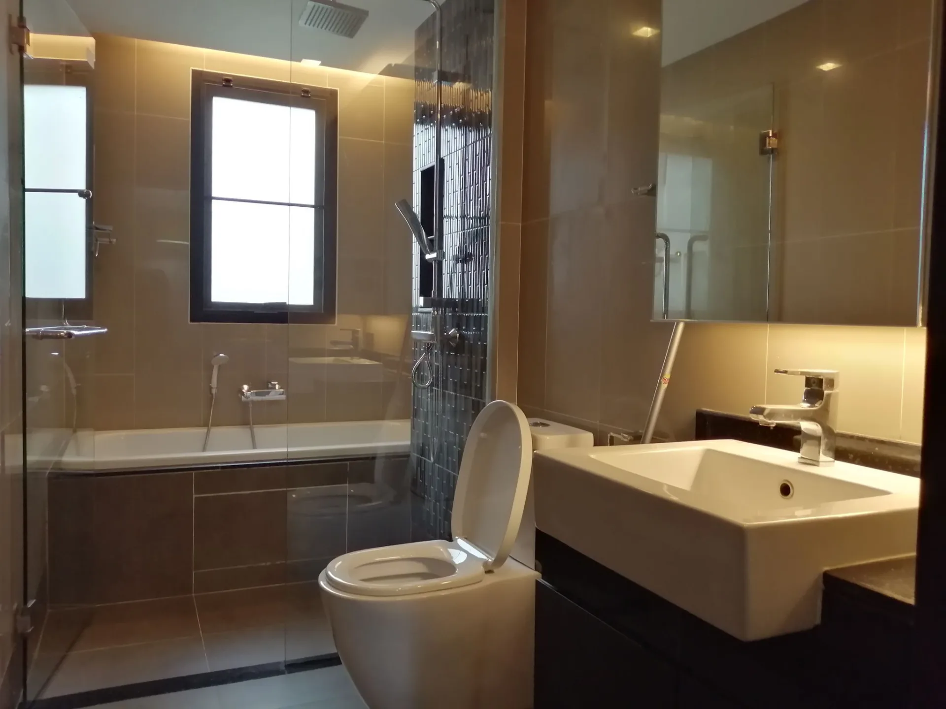 Property photos for Tidy Thonglor