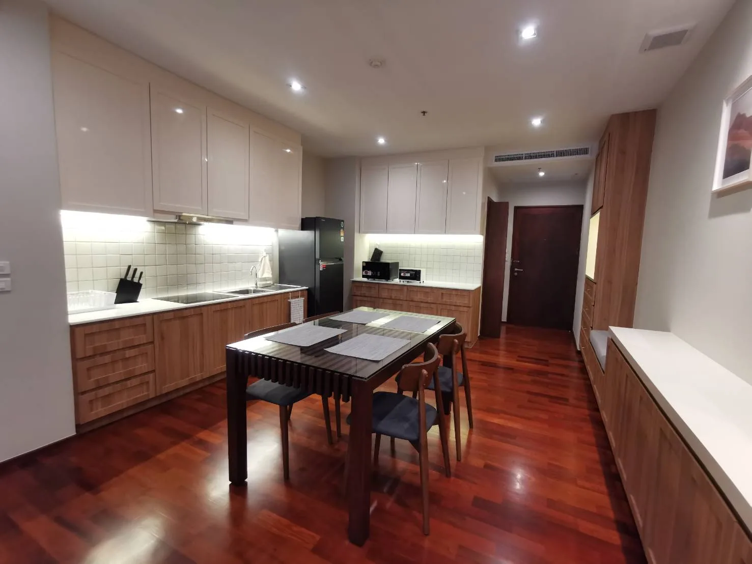 Property photos for Noble Ora