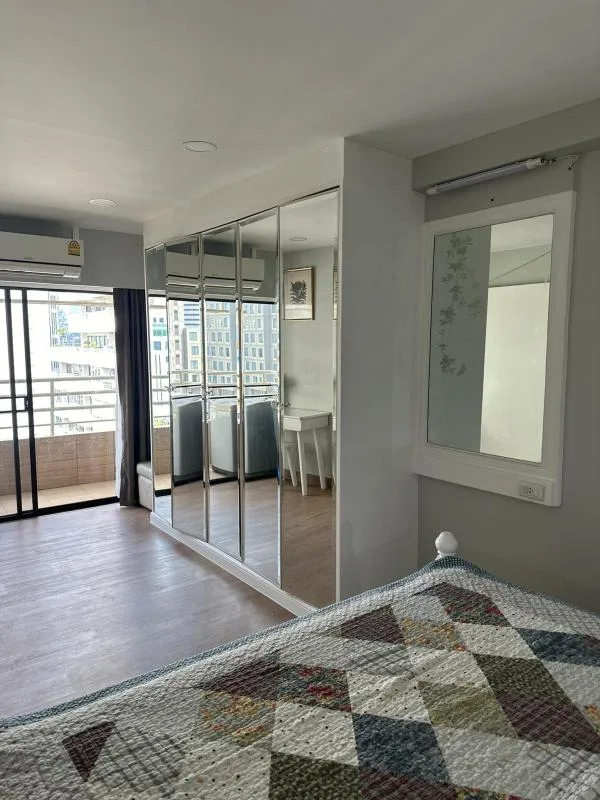 Property photos for Saranjai Mansion