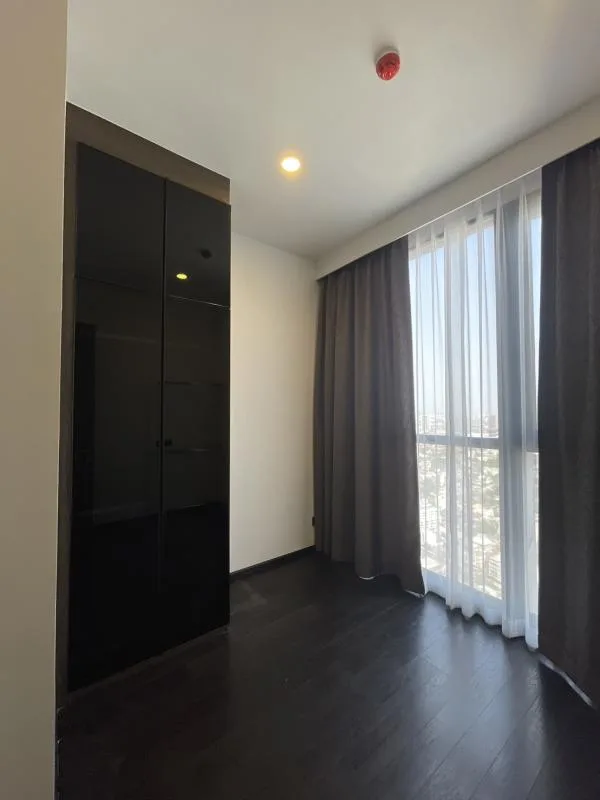 Property photos for Park Origin Thonglor