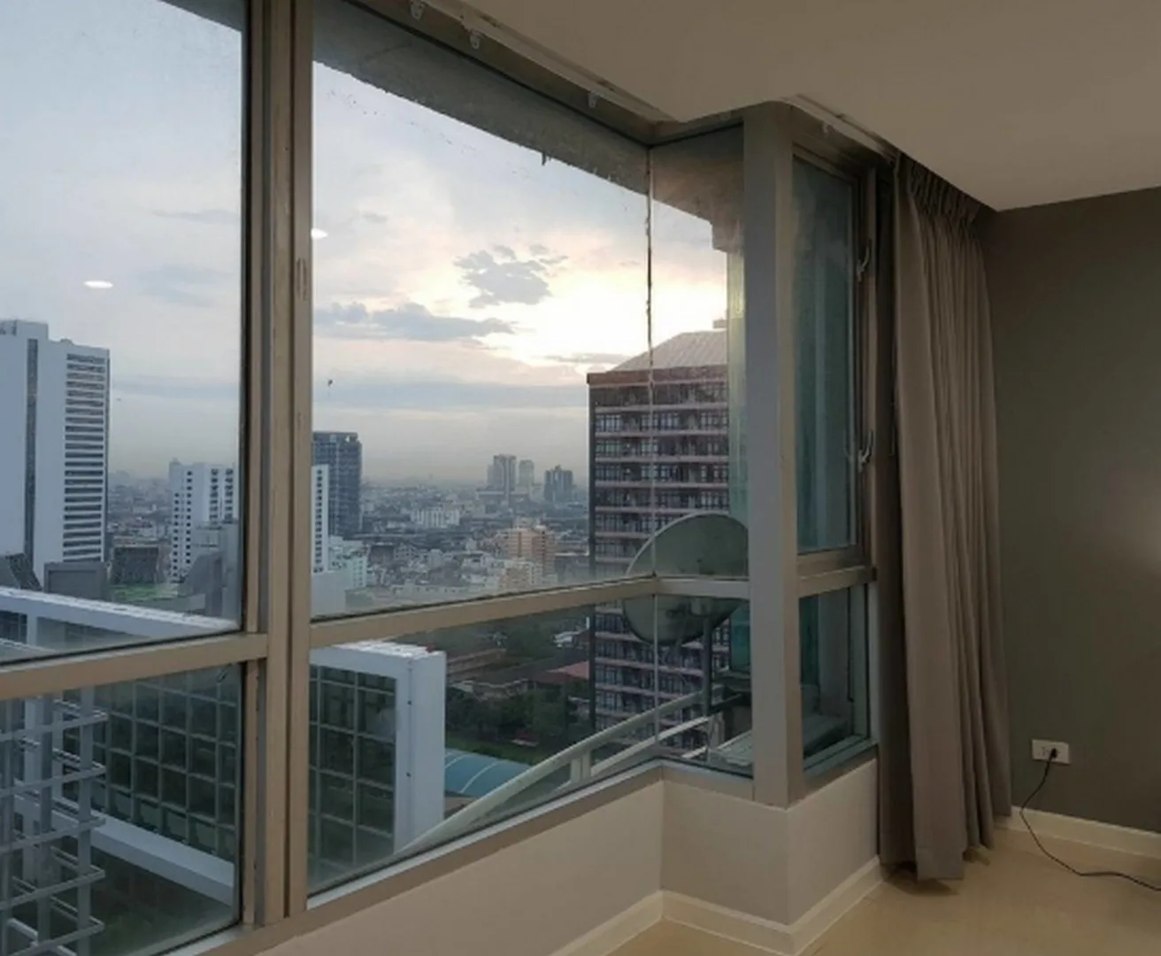 Property photos for Noble House Phayathai
