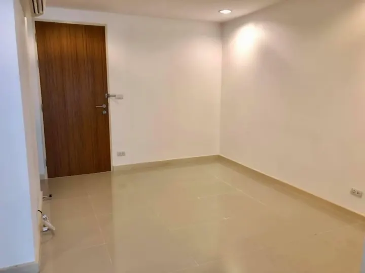 Property photos for Zenith Place Sukhumvit 42
