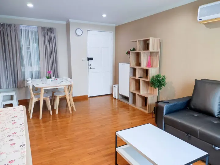 Property photos for Baan Siri Sathorn