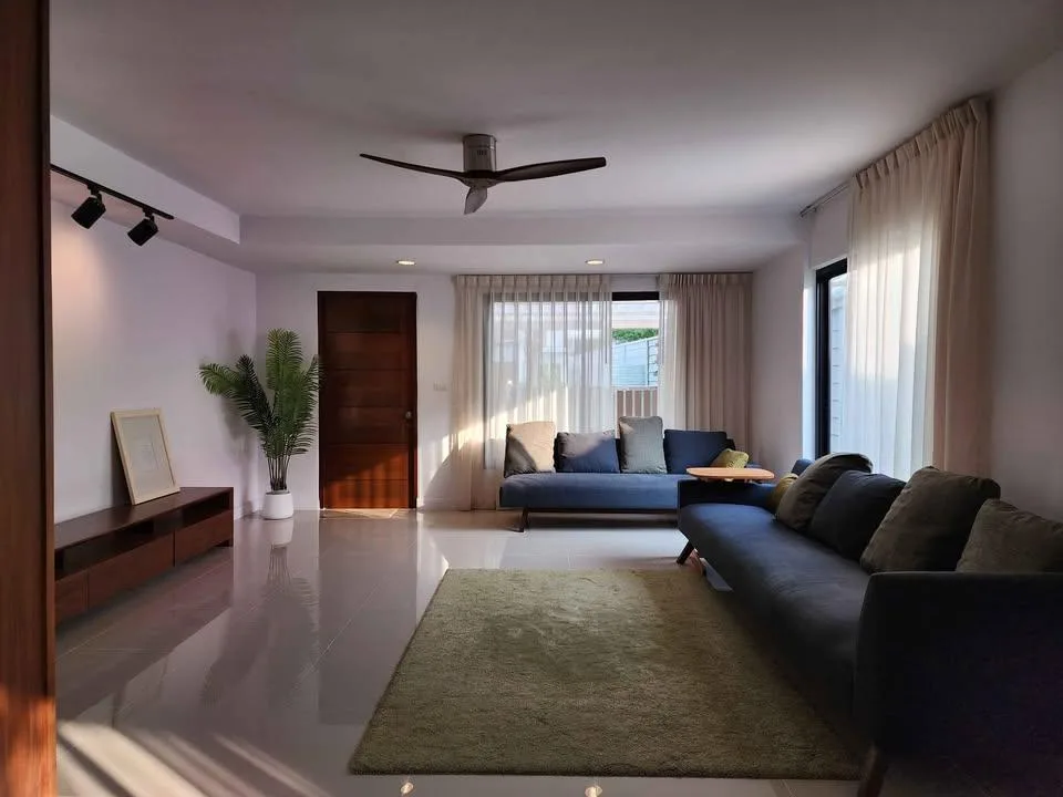 Property photos for Areeya Mandarina Sukhumvit 77