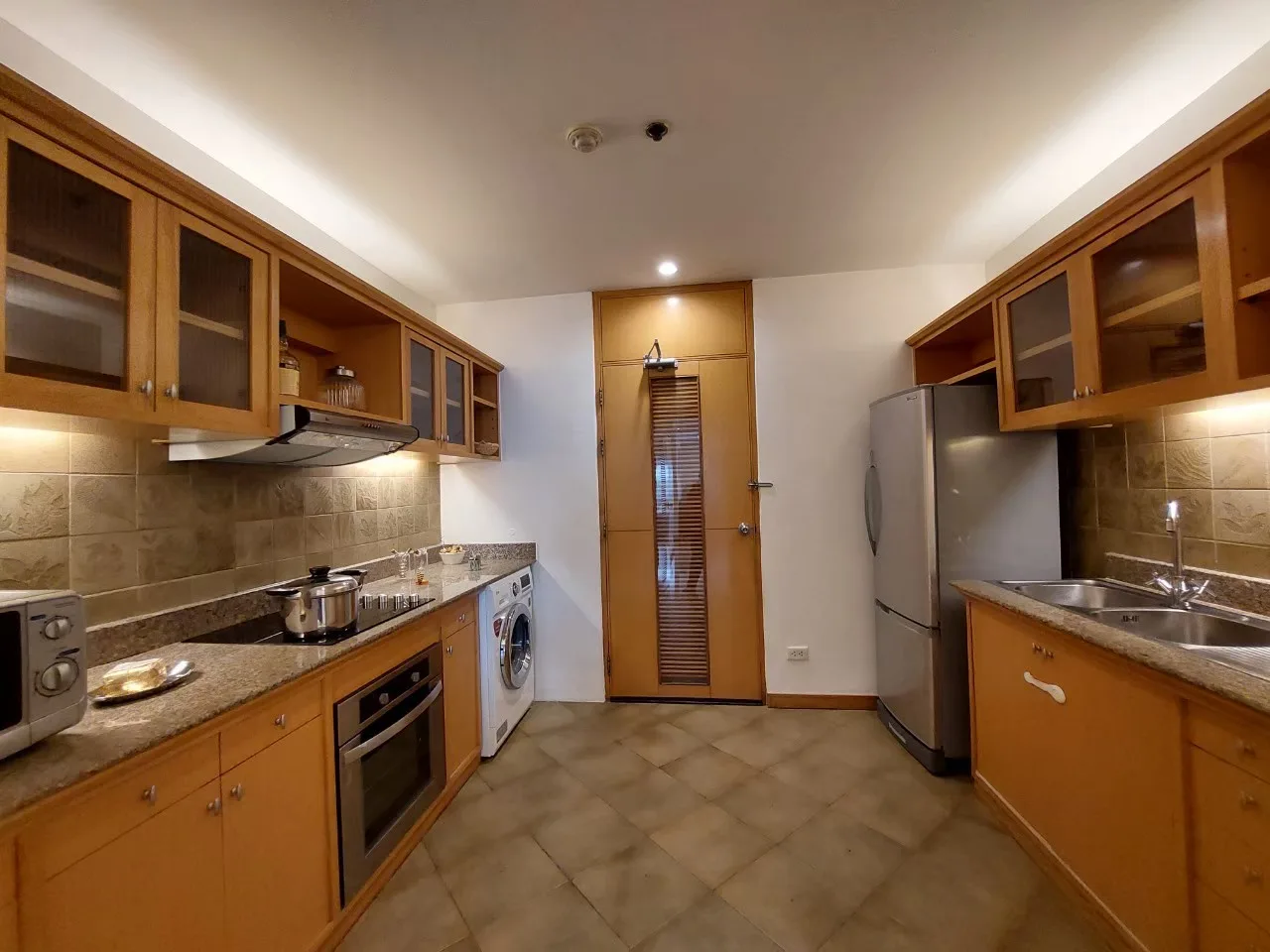 Property photos for Esmeralda Apartments