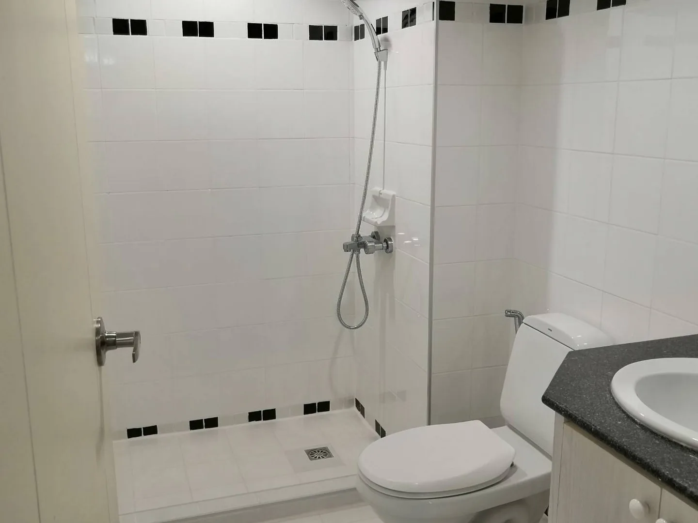 Property photos for Lily House