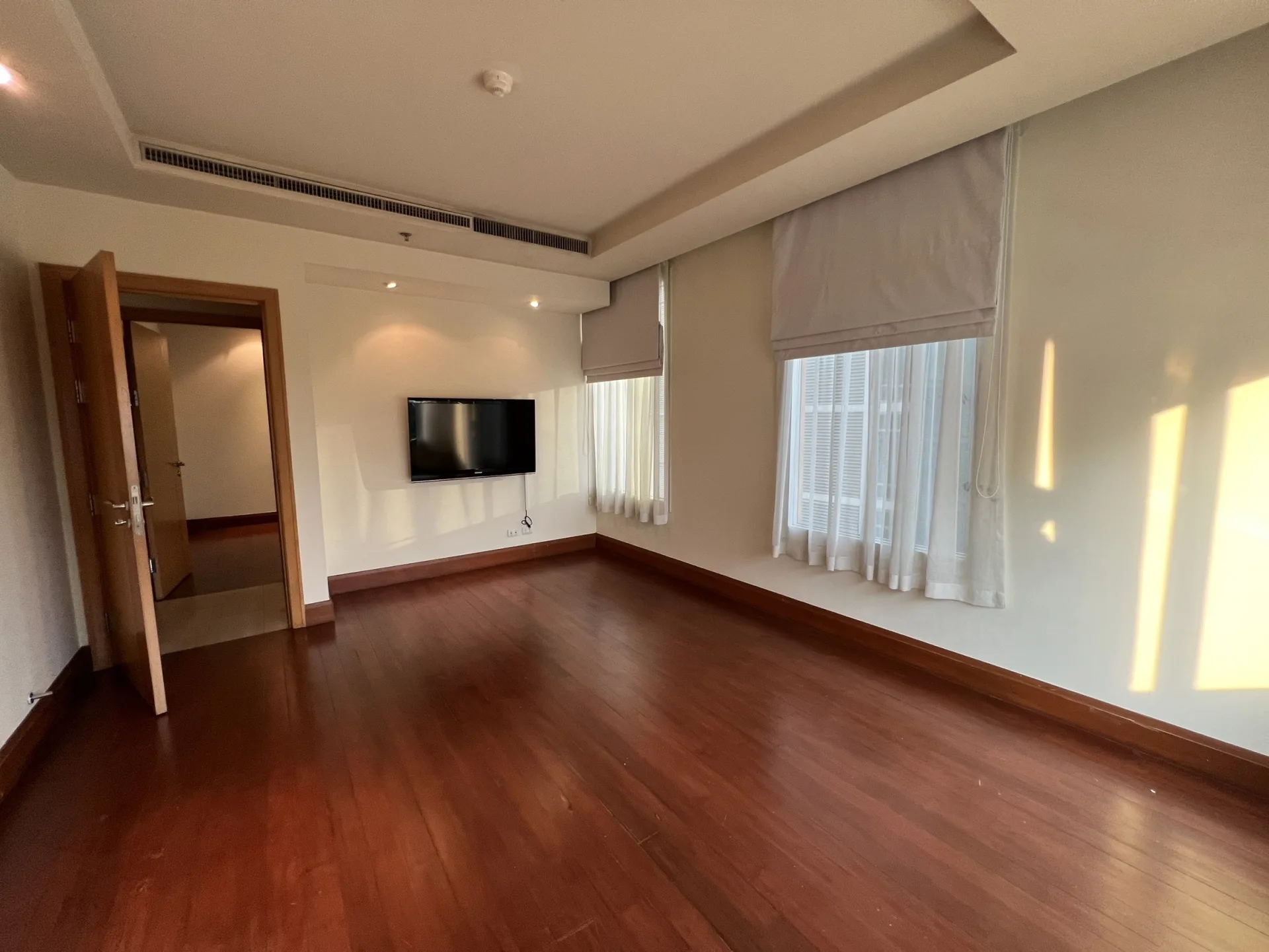 Property photos for Baan Ratchadamri