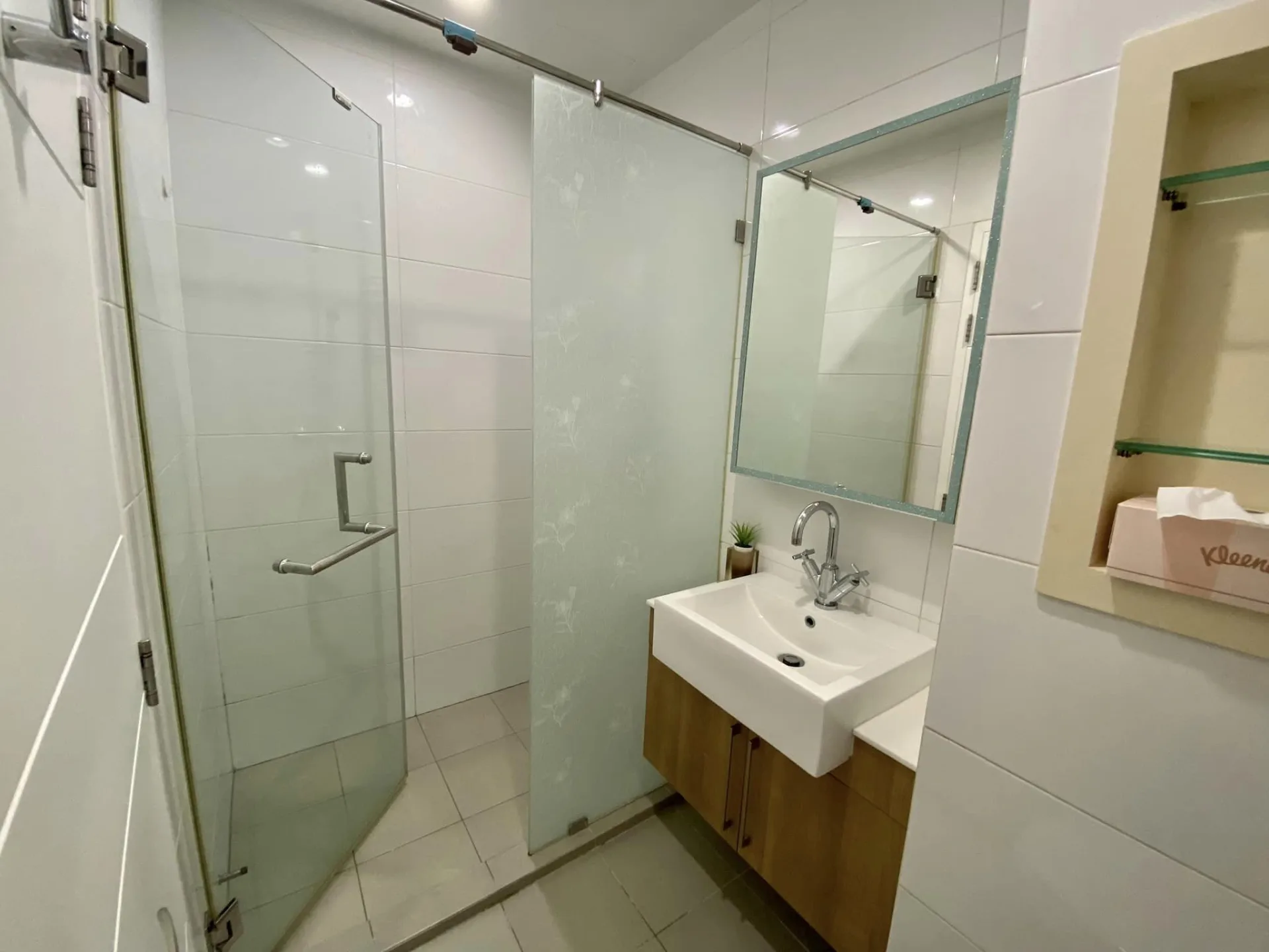 Property photos for Blocs 77