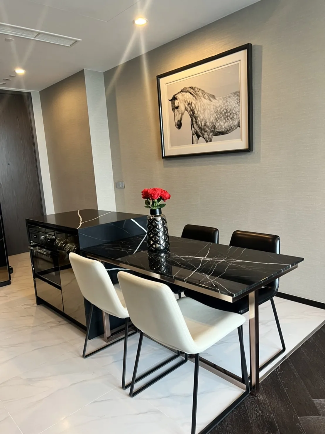 Property photos for The Esse Sukhumvit 36