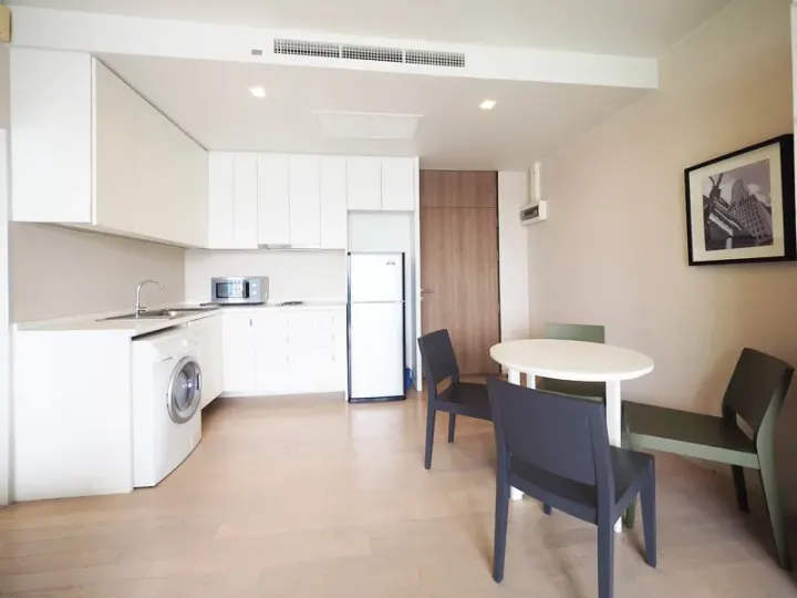 Property photos for Noble Solo