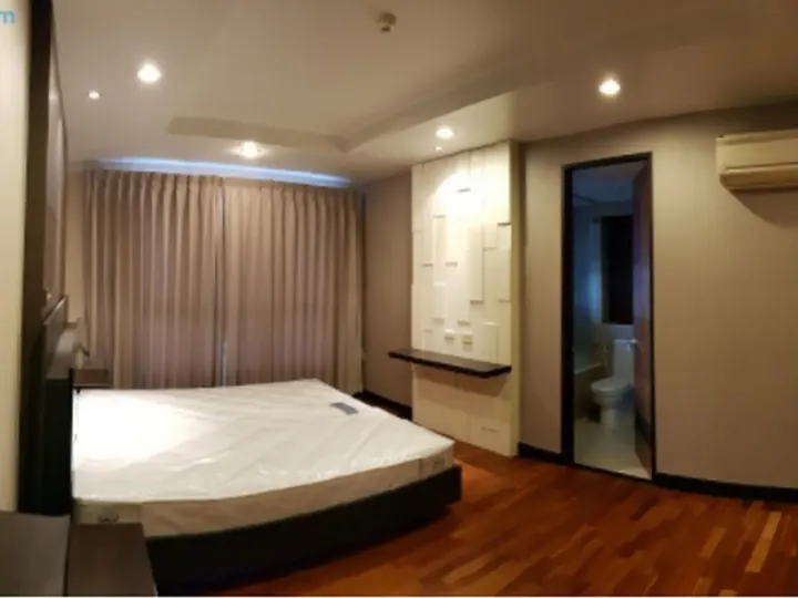 Property photos for Avenue 61