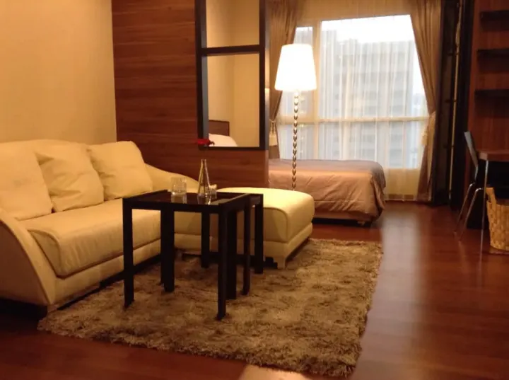 Property photos for Ivy Thonglor