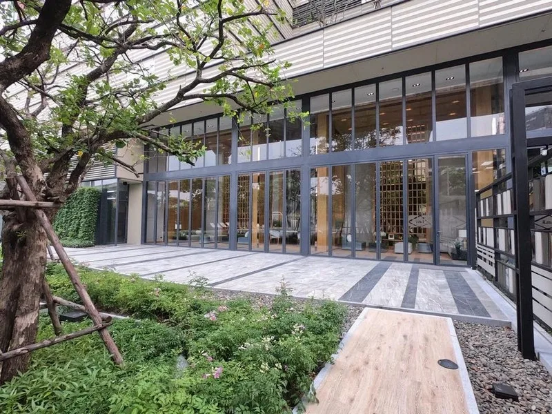 Property photos for The Base Rama 9 - Ramkhamhaeng