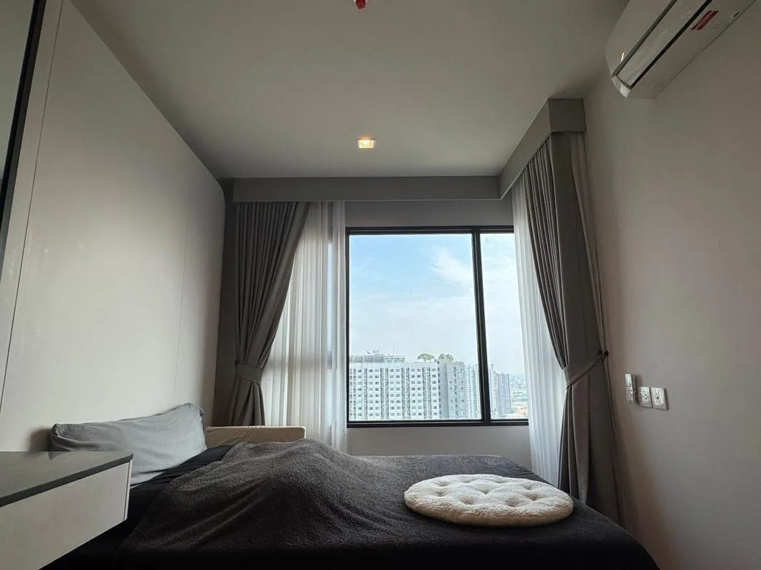 Property photos for Life Sathorn Sierra