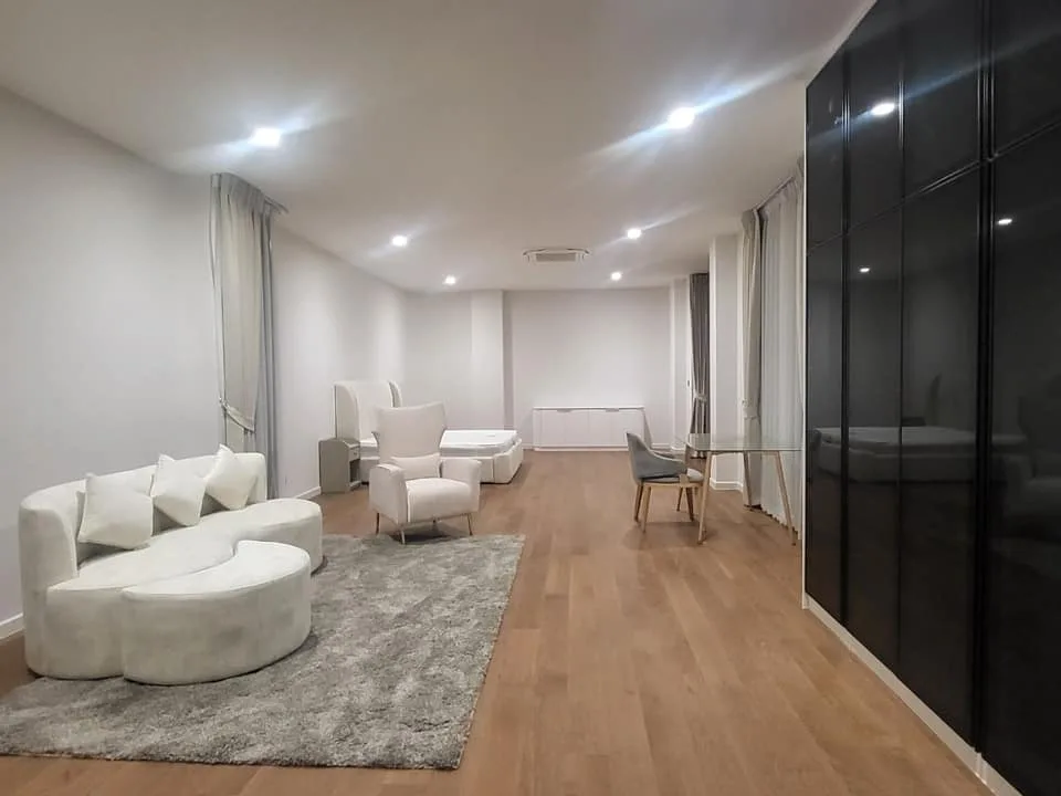 Property photos for Bugaan Krungthep Kreetha