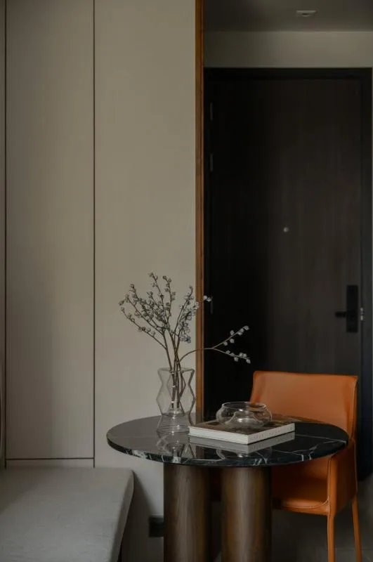 Property photos for Noble Around Ari
