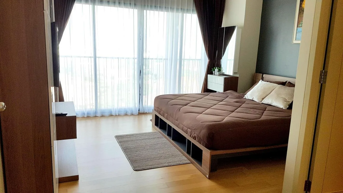 Property photos for Noble Reveal