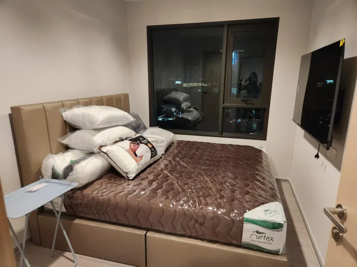 Property photos for Life Sathorn Sierra