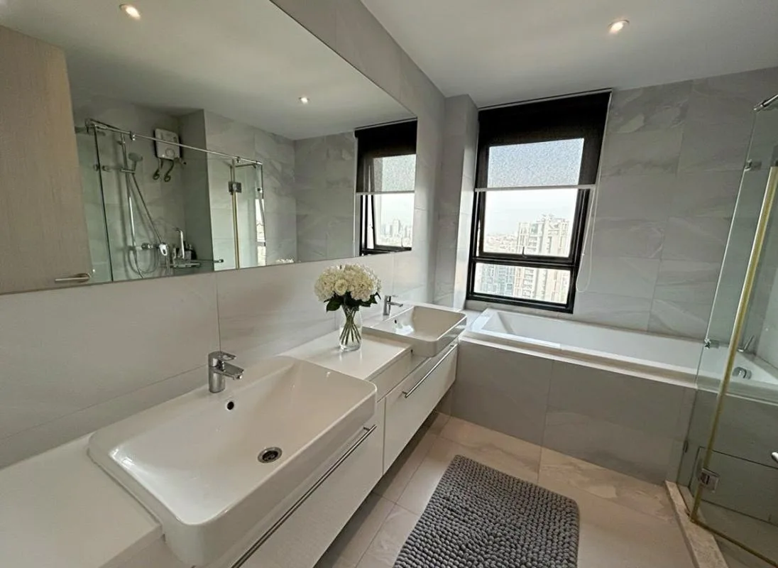 Property photos for Rhythm Ekkamai