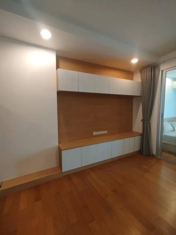 Property photos for THE LINE Phahonyothin Park
