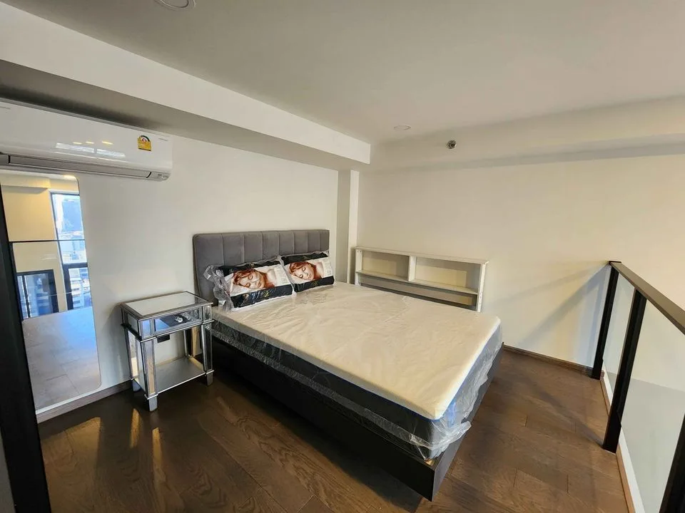 Property photos for Park Origin Chula-samyan