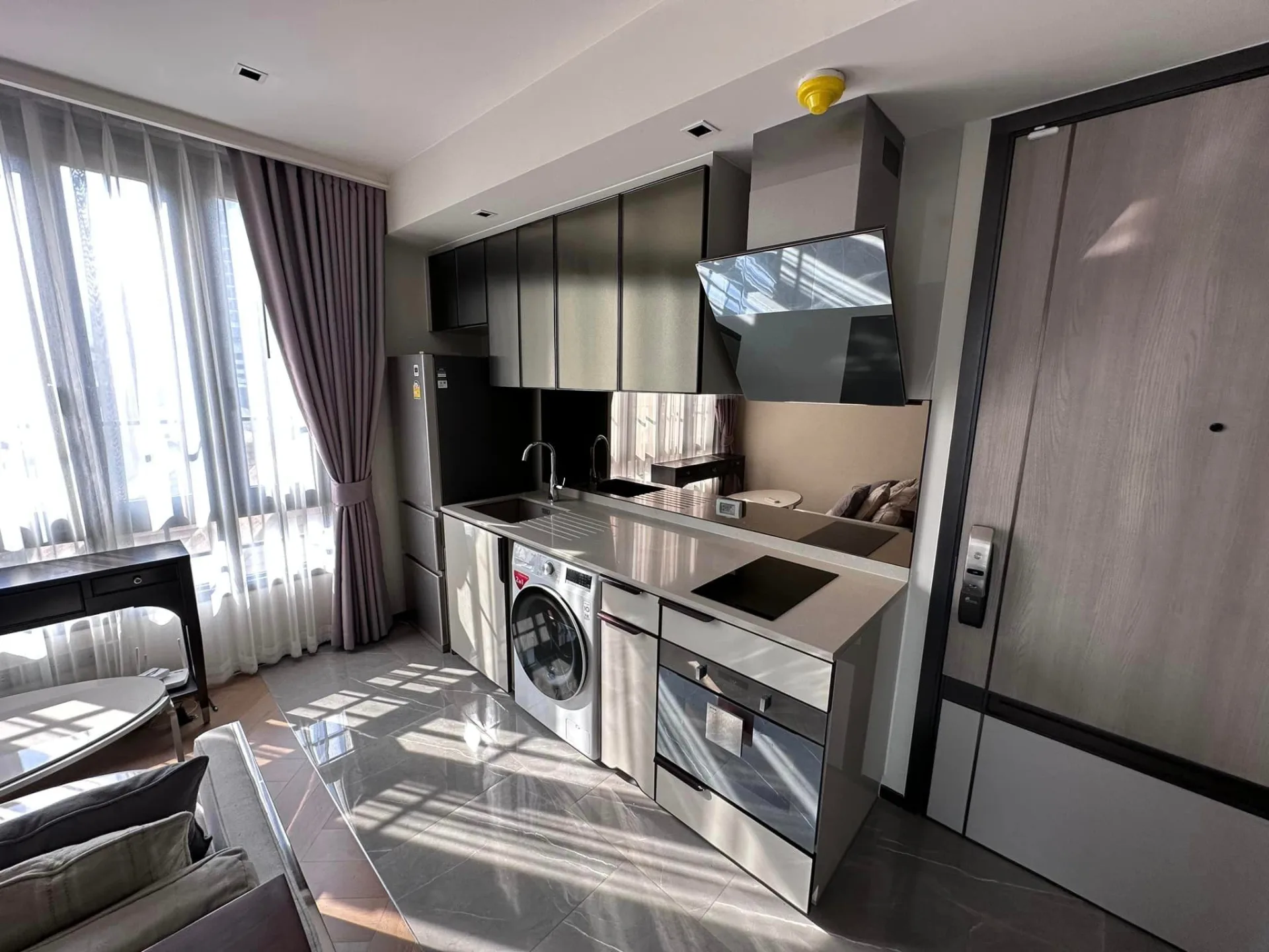 Property photos for The Reserve Sukhumvit 61