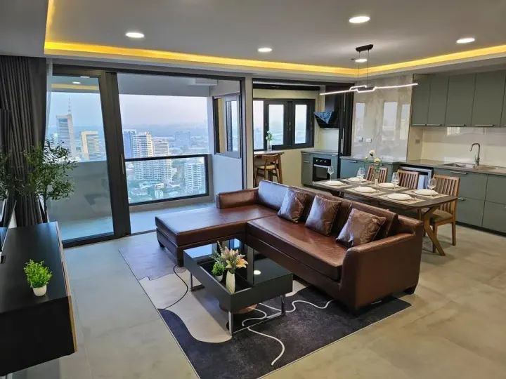 Property photos for The Waterford Diamond