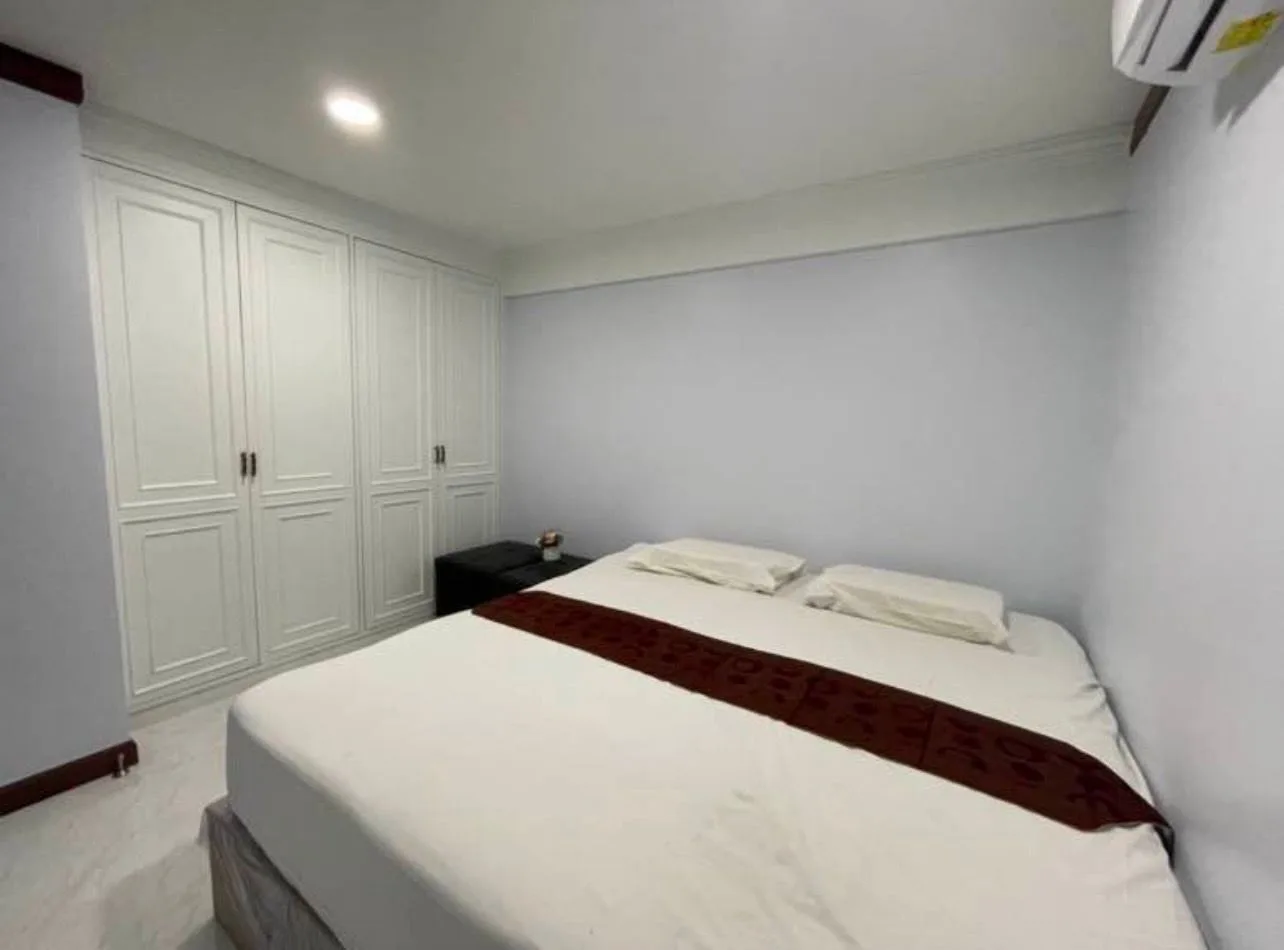 Property photos for 15 Suite