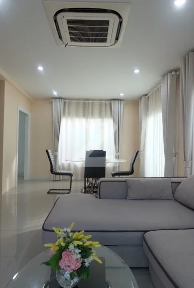 Property photos for Villaggio Passorn Orgoglio Srinakarin-nam Daeng