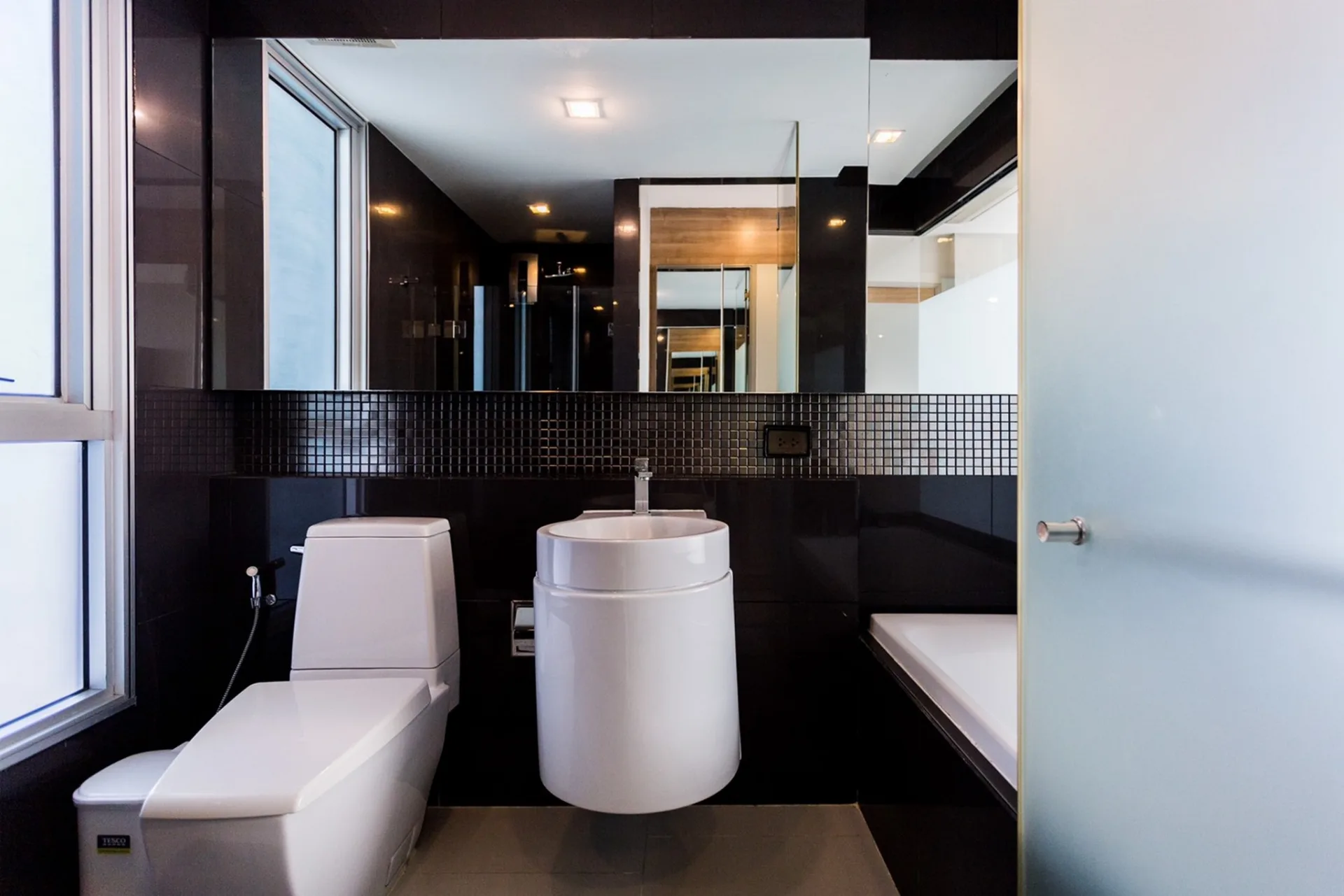 Property photos for Rhythm Sukhumvit 50
