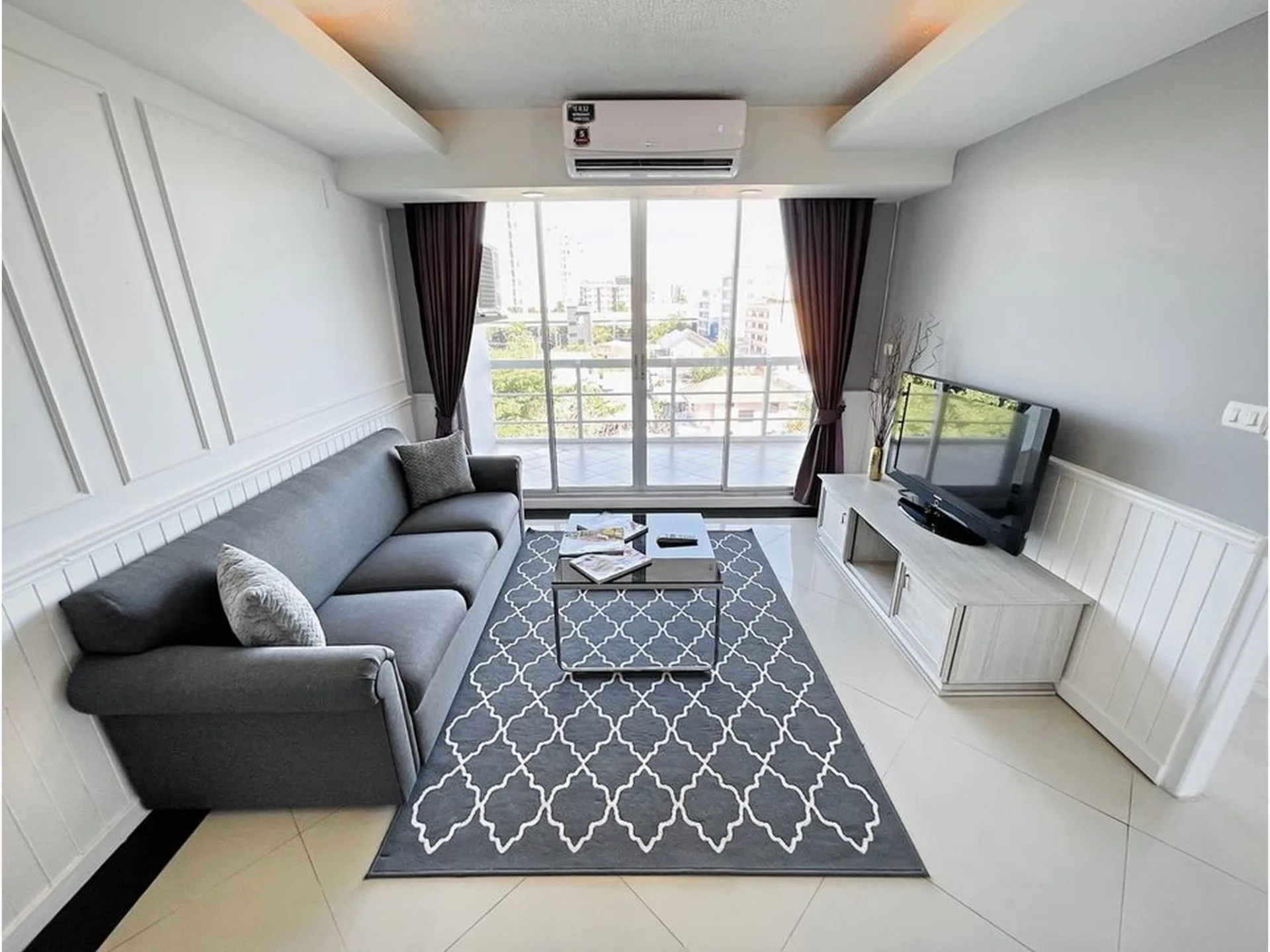 Property photos for The Waterford Sukhumvit 50 Onnut