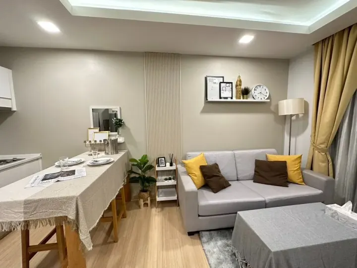 Property photos for Thru Thonglor
