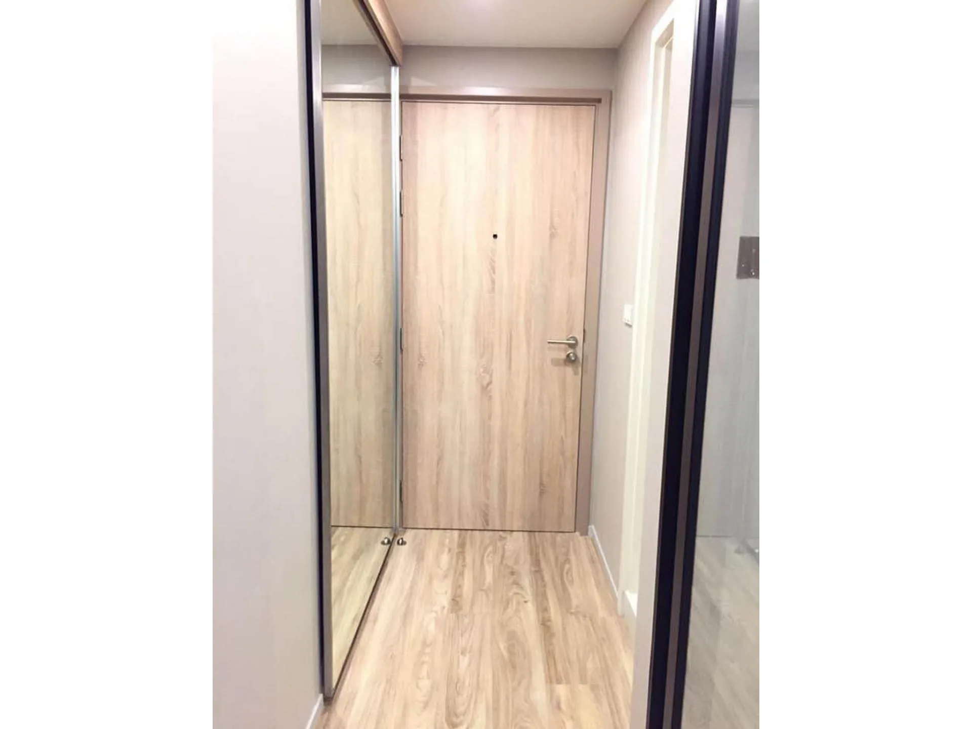 Property photos for Blossom Condo @ Sathorn - Charoenrat