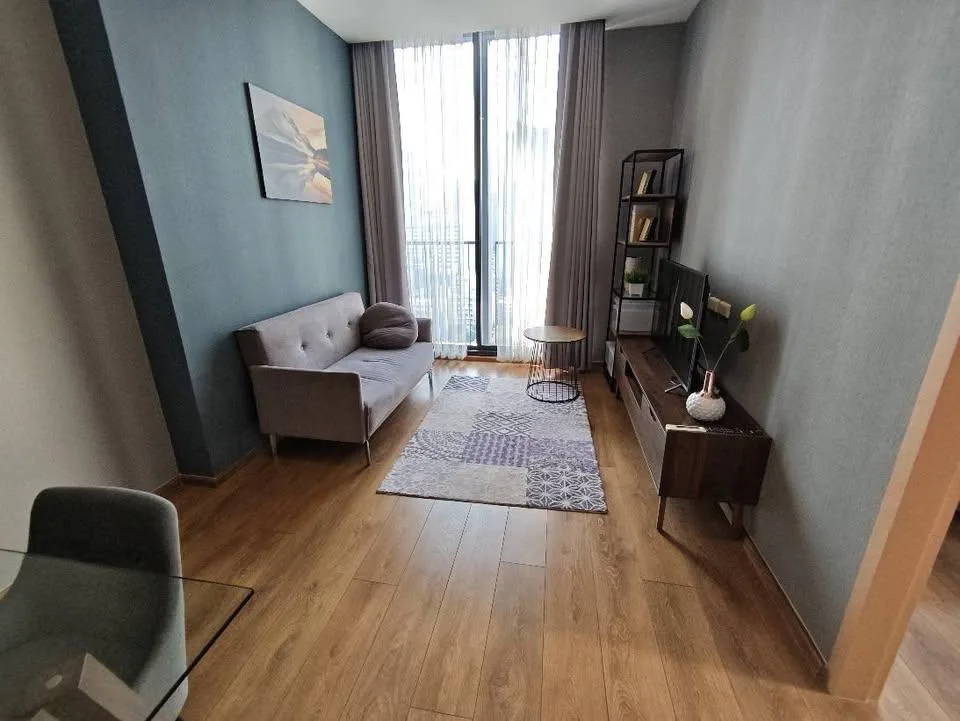 Property photos for Noble BE 33