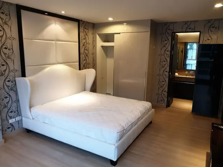 Property photos for The Address Pathumwan