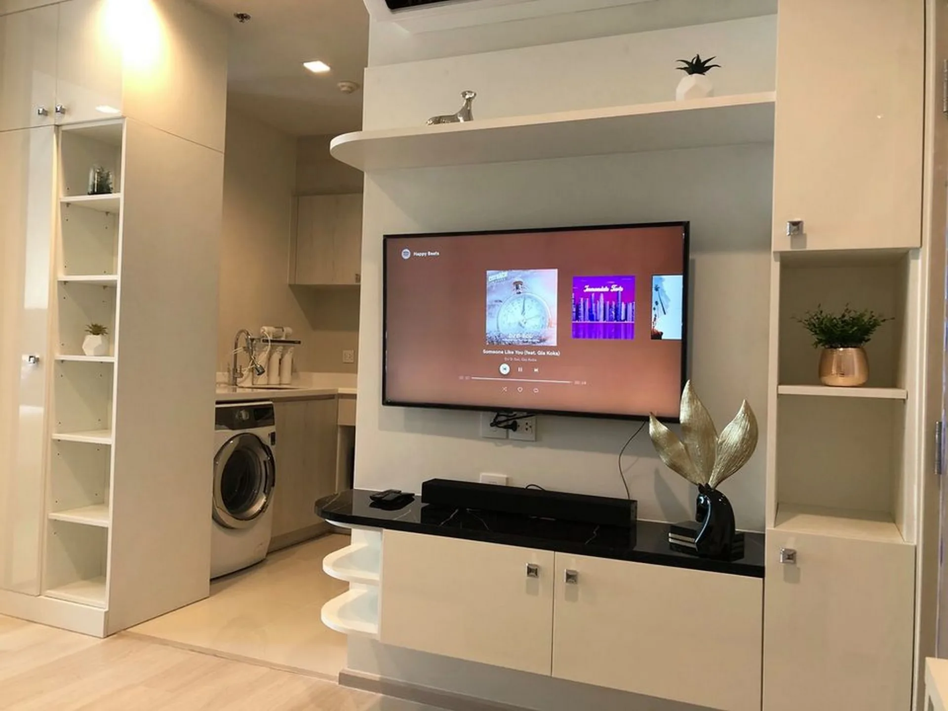 Property photos for Life One Wireless
