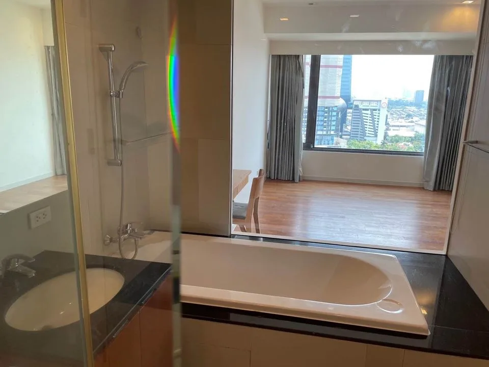 Property photos for Amanta Lumpini