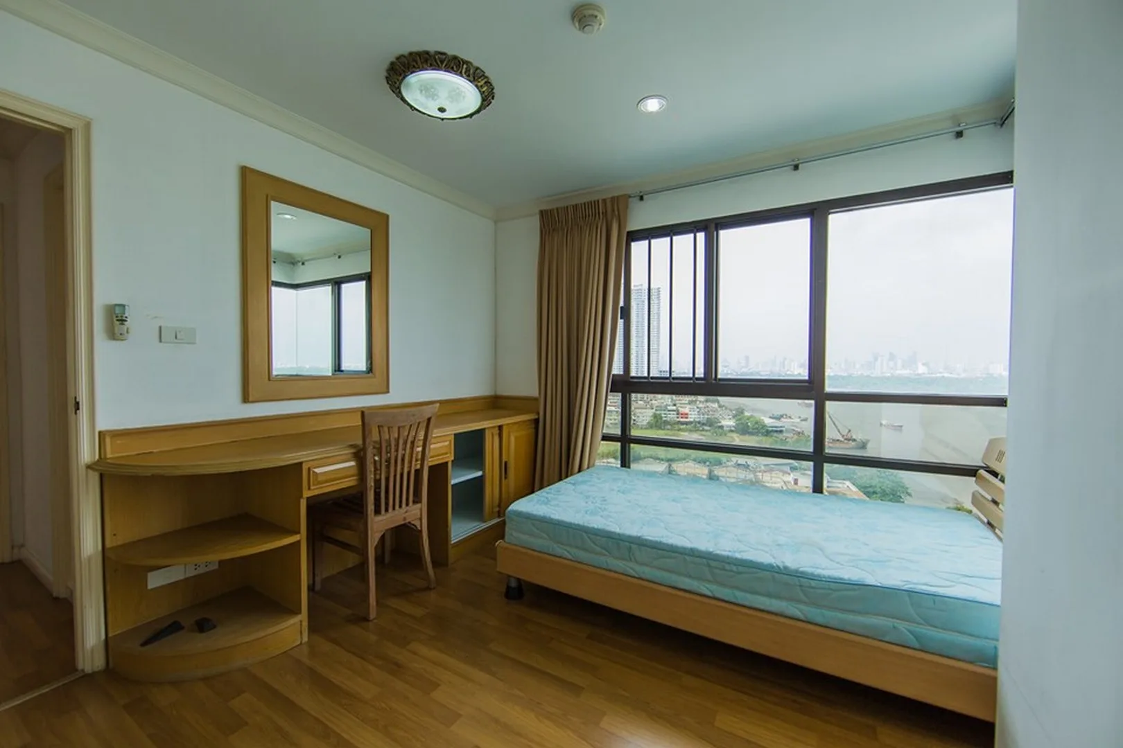 Property photos for Lumpini Place Narathiwas - Chaopraya
