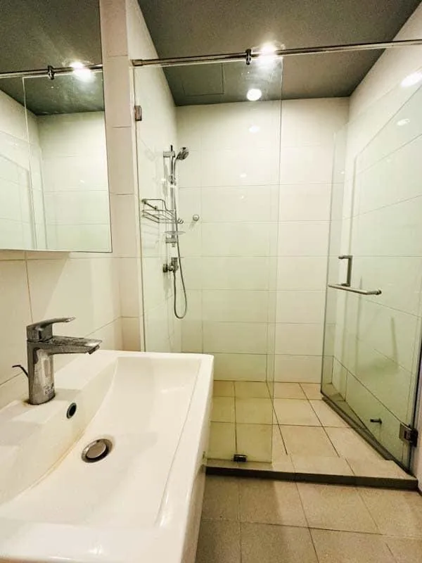 Property photos for Blocs 77